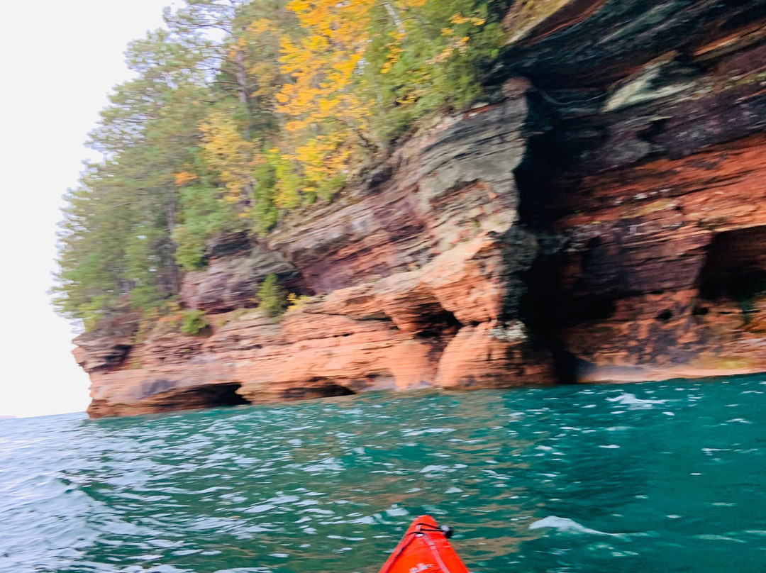 Whitecap Kayak景点图片