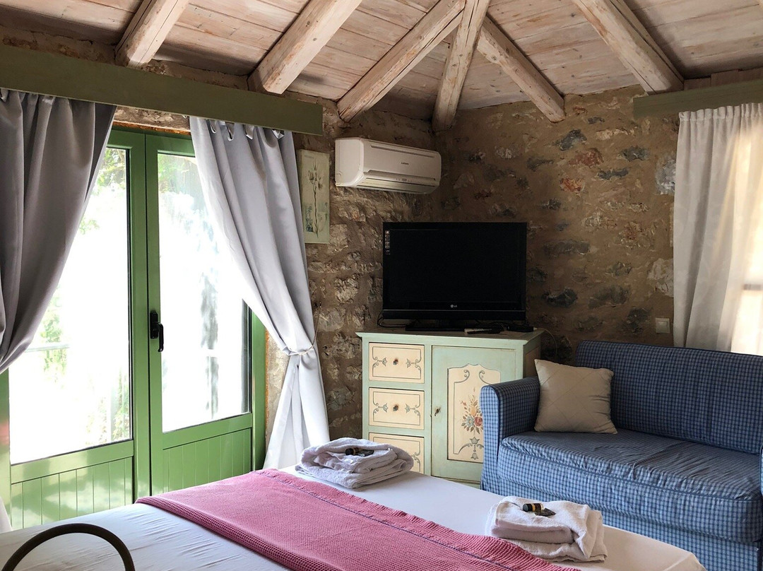 伊莱恩酒店主图