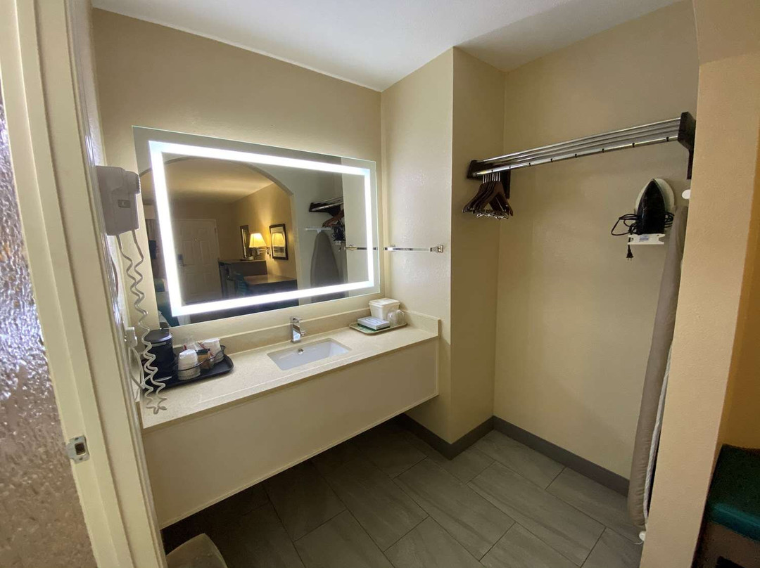 Best Western Catalina Inn主图