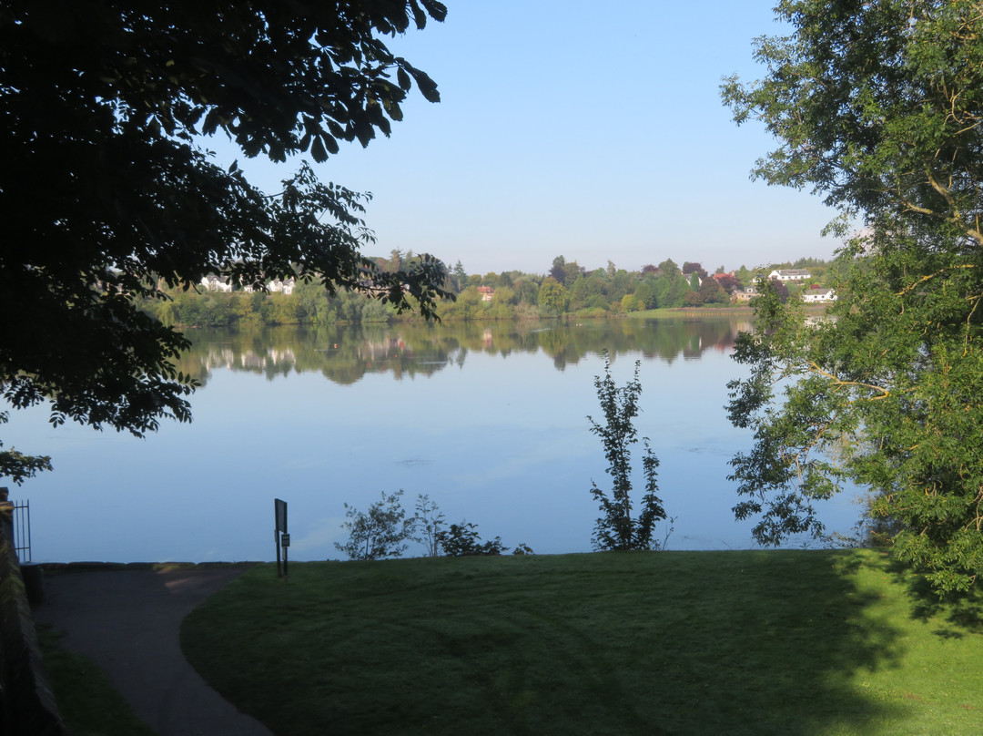 Linlithgow Loch Circular  Walking Route-林利斯戈必去景点