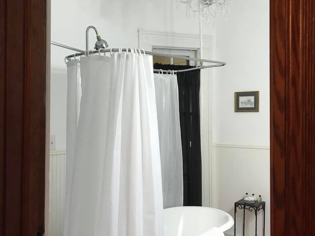 The Mansion on 17th主图