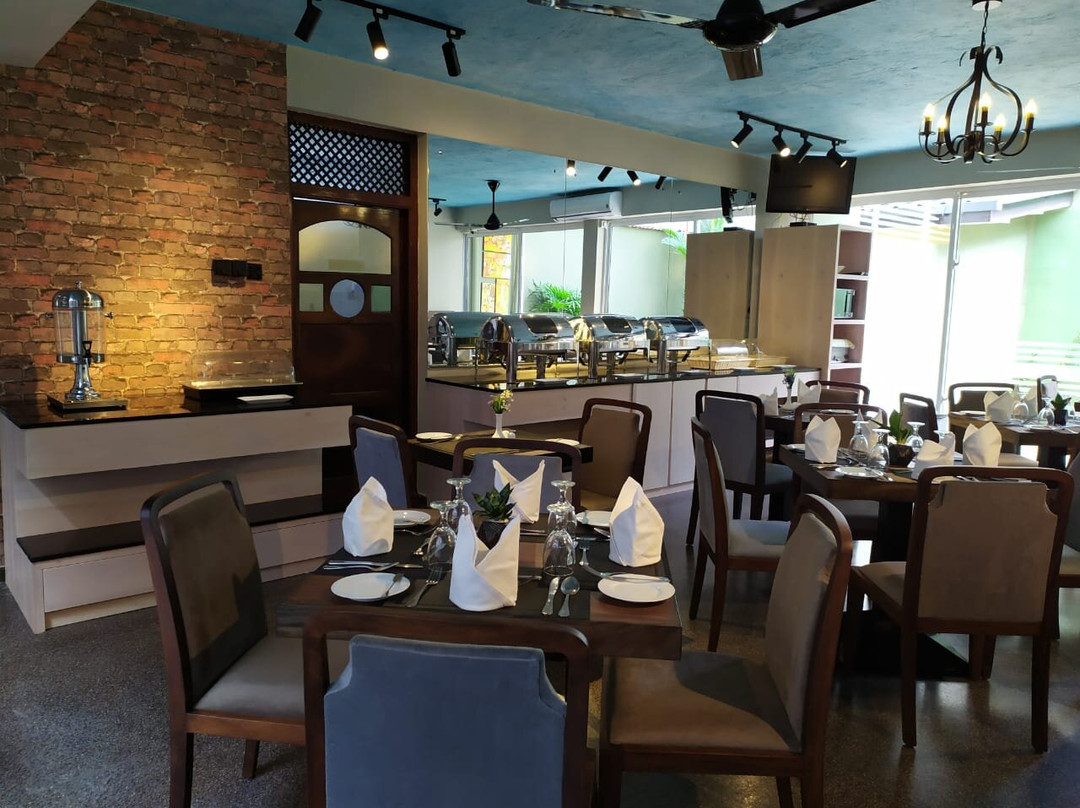 回归线旅馆主图