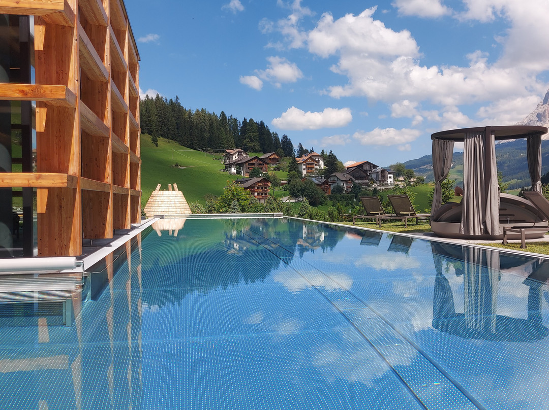 克丽斯塔罗酒店主图