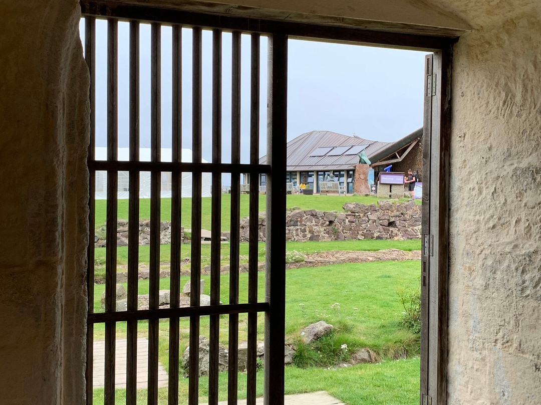 St Andrew's Auld Kirk-北柏威克必去景点