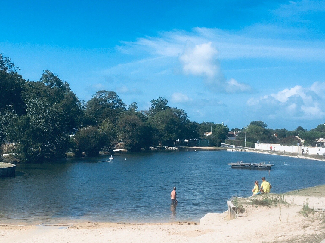 Plage de la Phibie景点图片