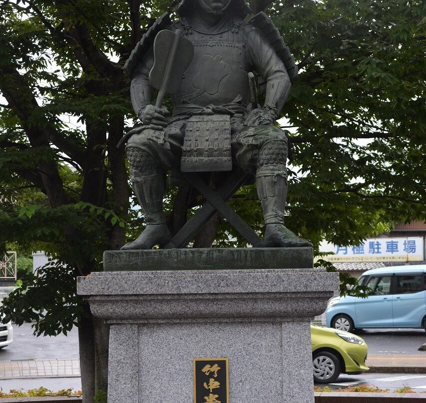 Takenaka Hanbei Statue-垂井町必去景点