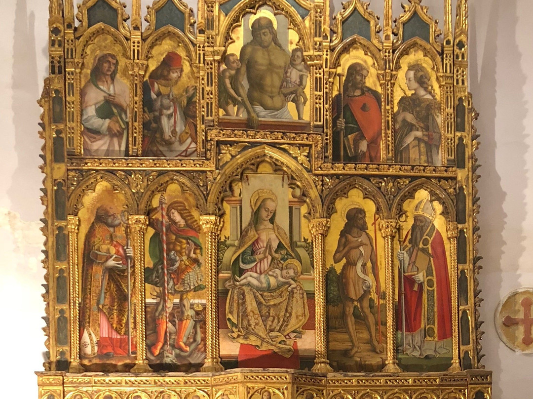 Pinacoteca A. Ricci - Polittici di Carlo e Vittorio Crivelli景点图片