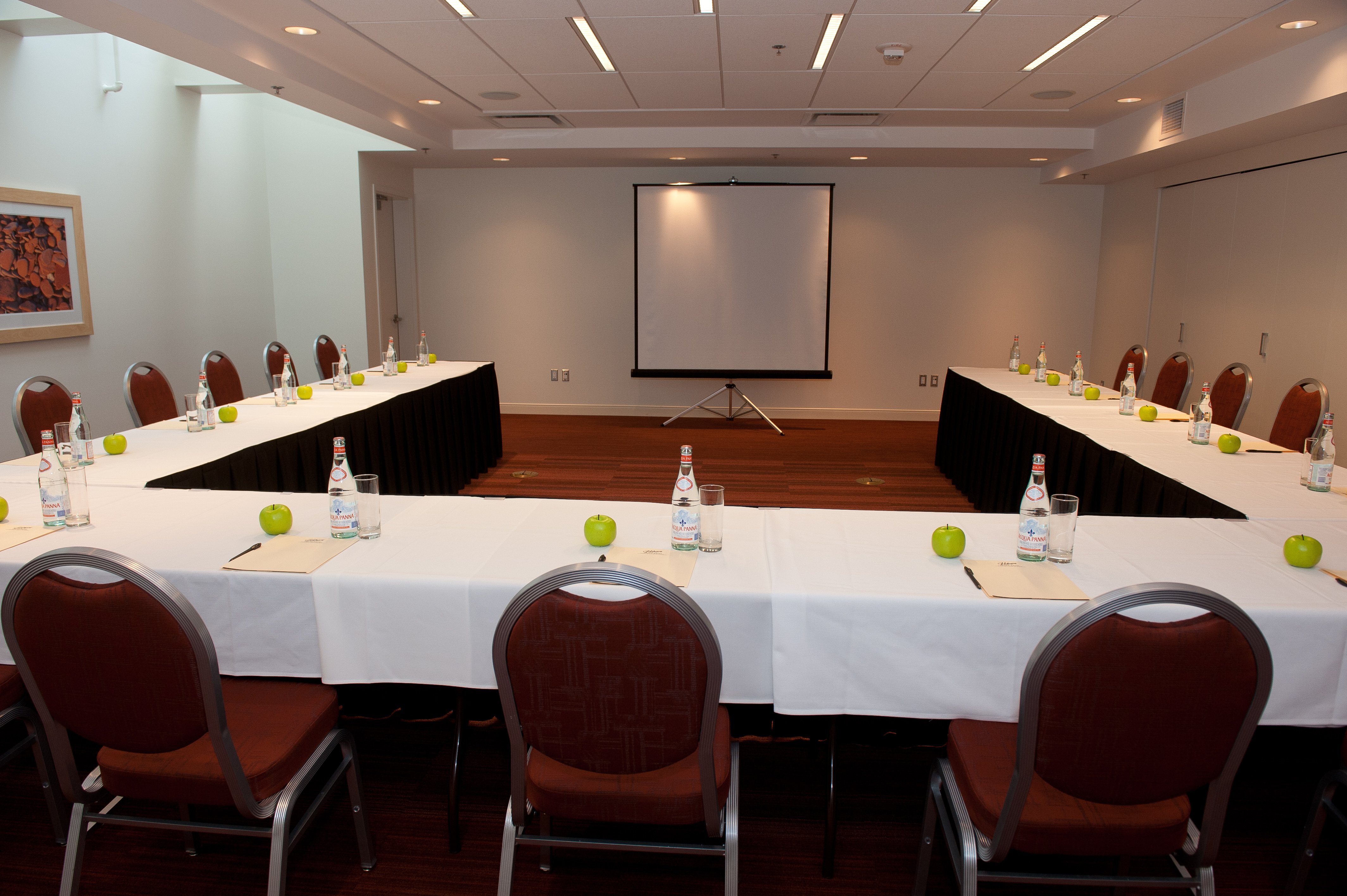 霍尔曼大酒店-官方