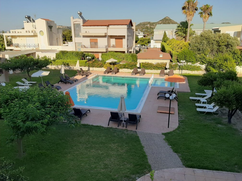 Santa Helena Hotel主图