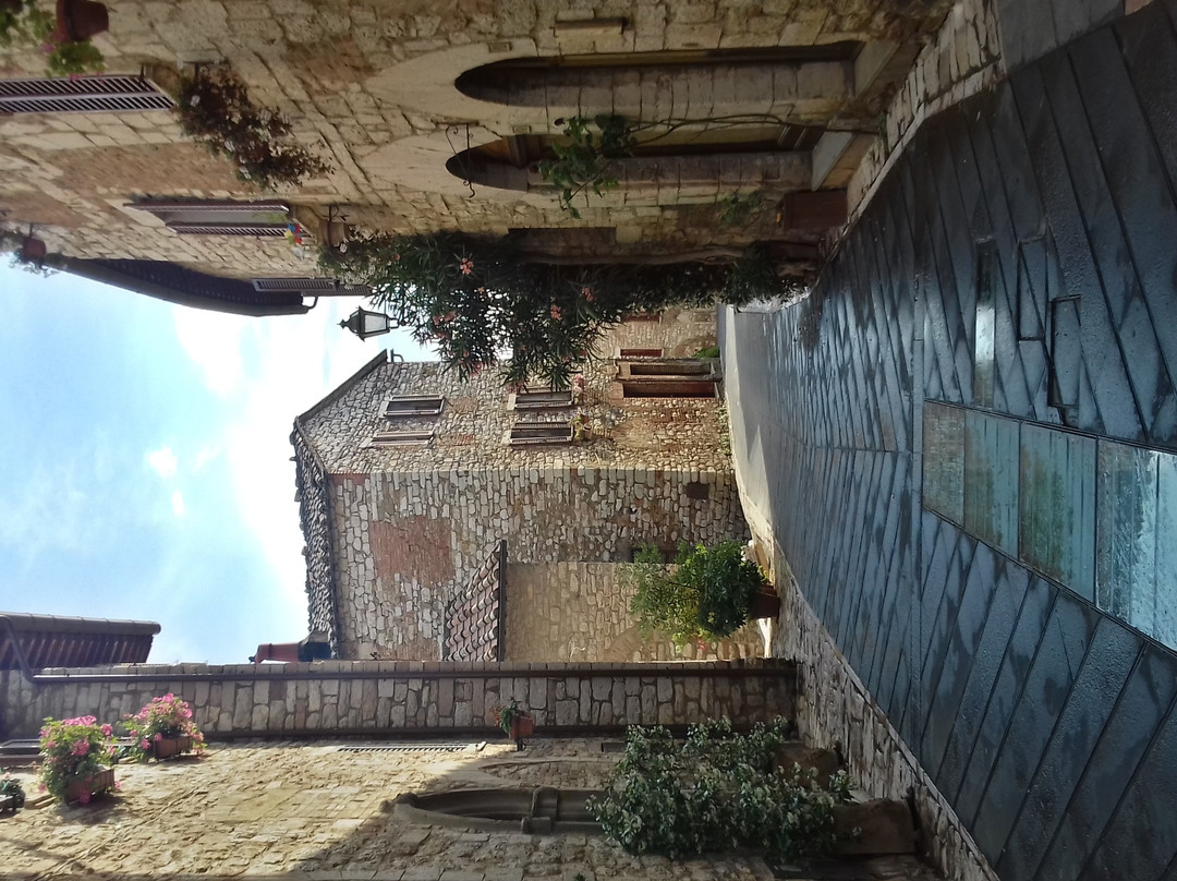 Mura e Torri del Borgo di Corciano景点图片