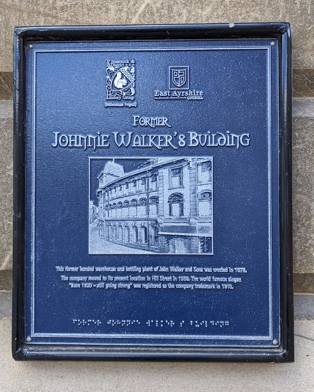 The Johnnie Walker Bond景点图片