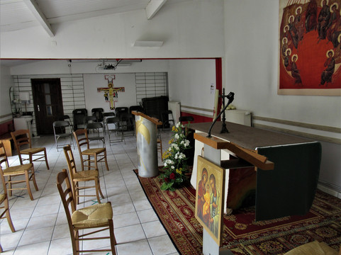 Eglise Sainte Marie des Peuples-Cergy必去景点