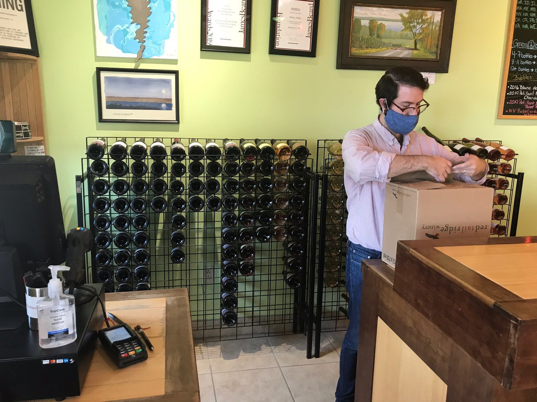 Red Tail Ridge Winery景点图片