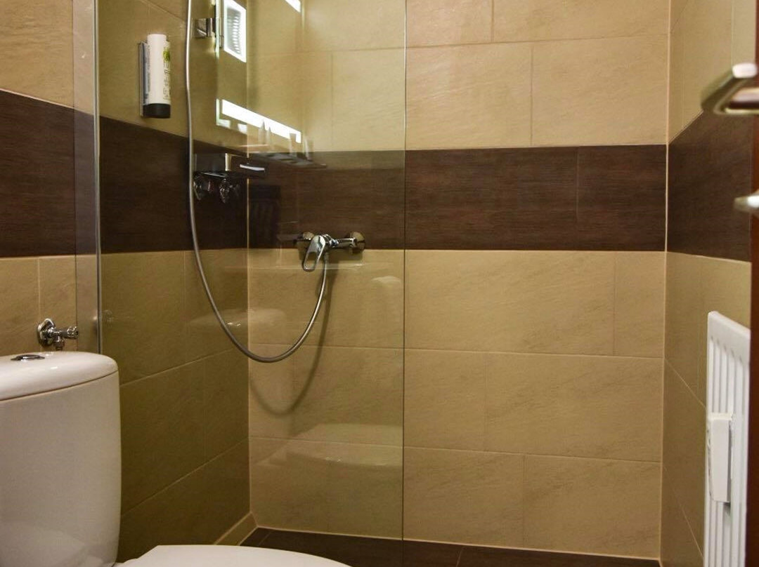 Martins Klause Airport Messe Hotel主图