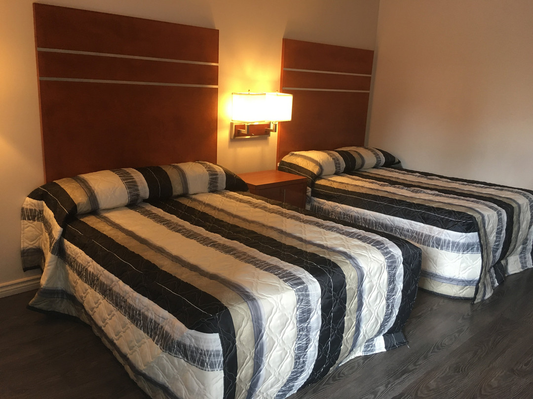 Continental Motel & Dining Lounge主图