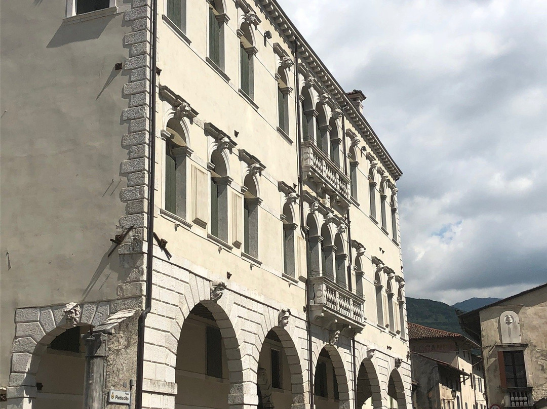 Palazzo Fullini - Zaia景点图片