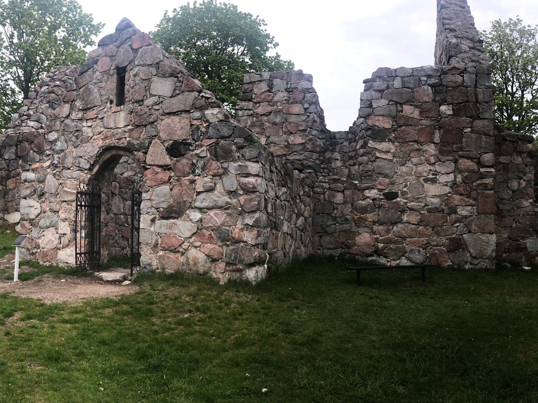 Kärnbo Kyrkoruin景点图片
