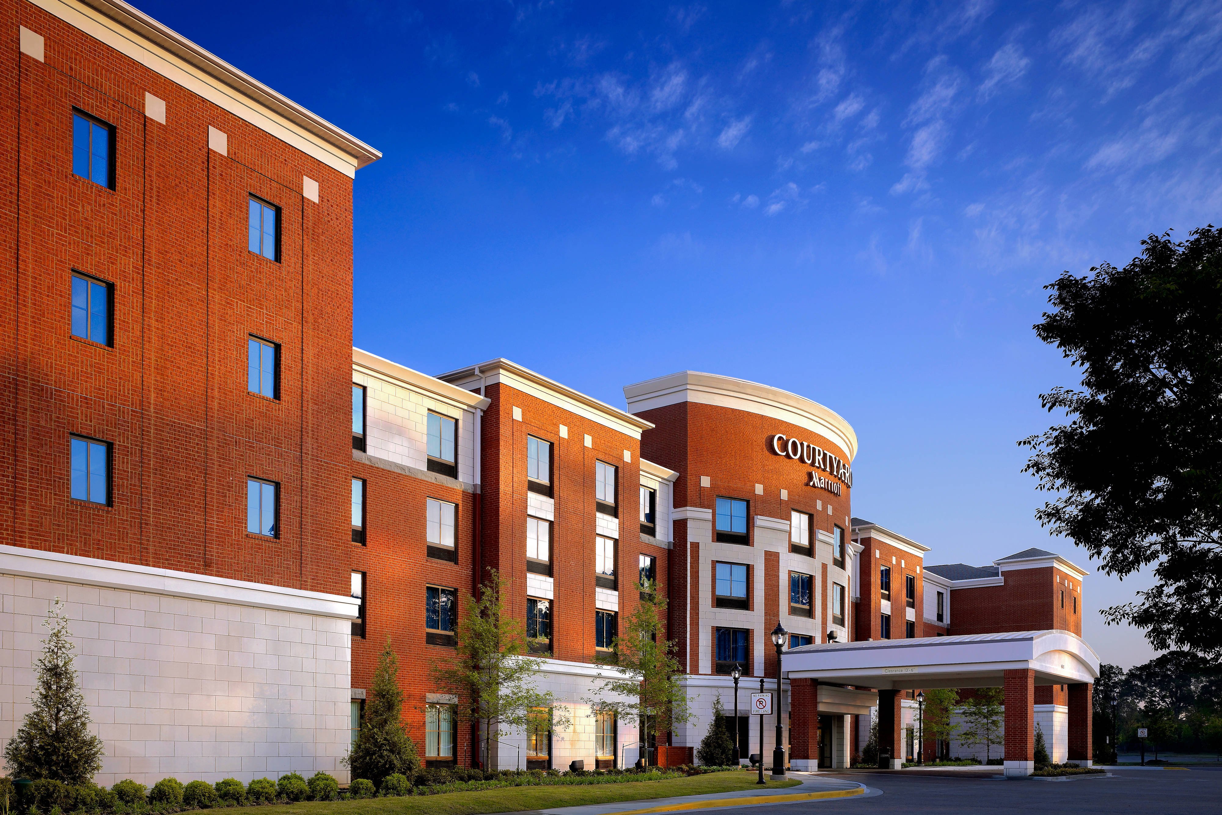 Courtyard Memphis Collierville-官方
