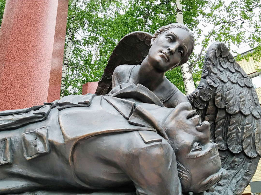 Monument Eternal Memory to the Soldiers of Yugra景点图片