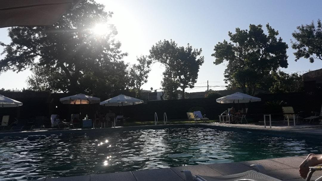 埃尔米拉多尔水疗酒店主图