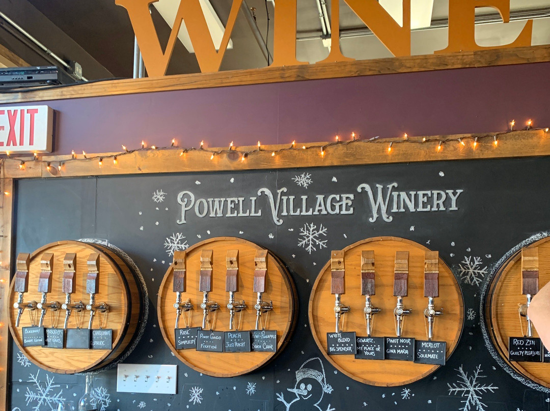The Powell Village Winery & Tasting Room-Powell必去景点