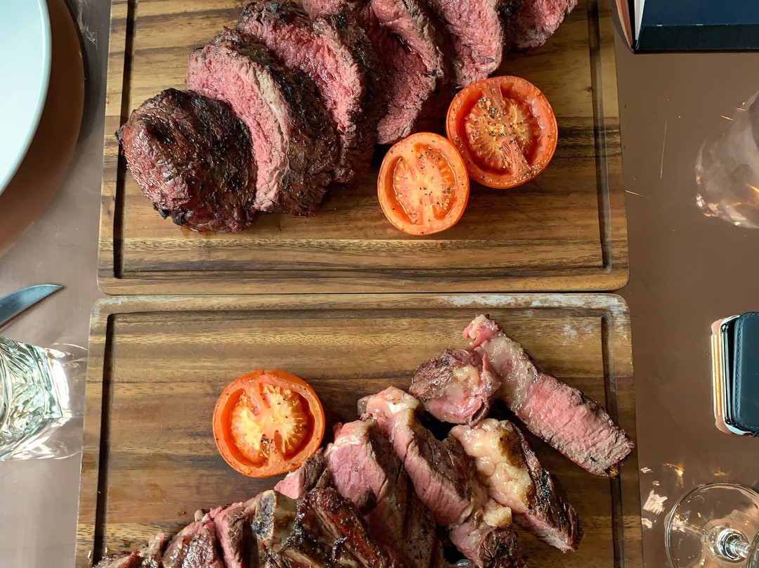 The Porterhouse Grill & Rooms主图