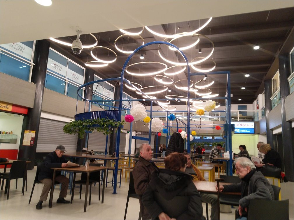 Al mercato Coperto-切塞纳必去景点