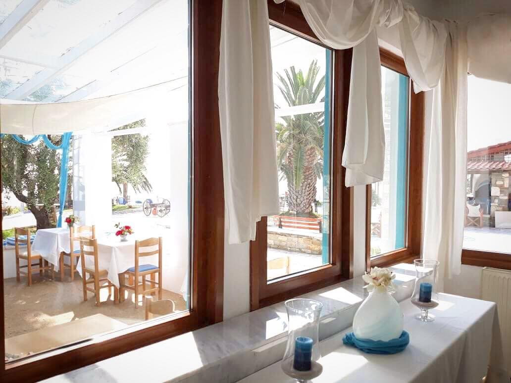 Kinira Beach Hotel主图