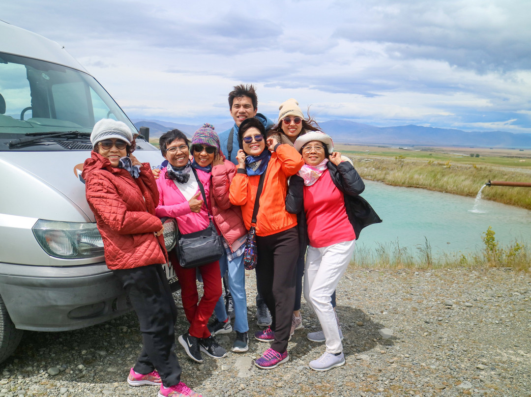Mackenzie Gateway Tours景点图片