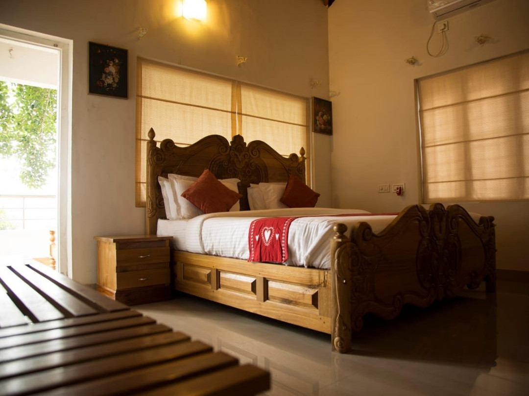 JJ Lake View Villas主图