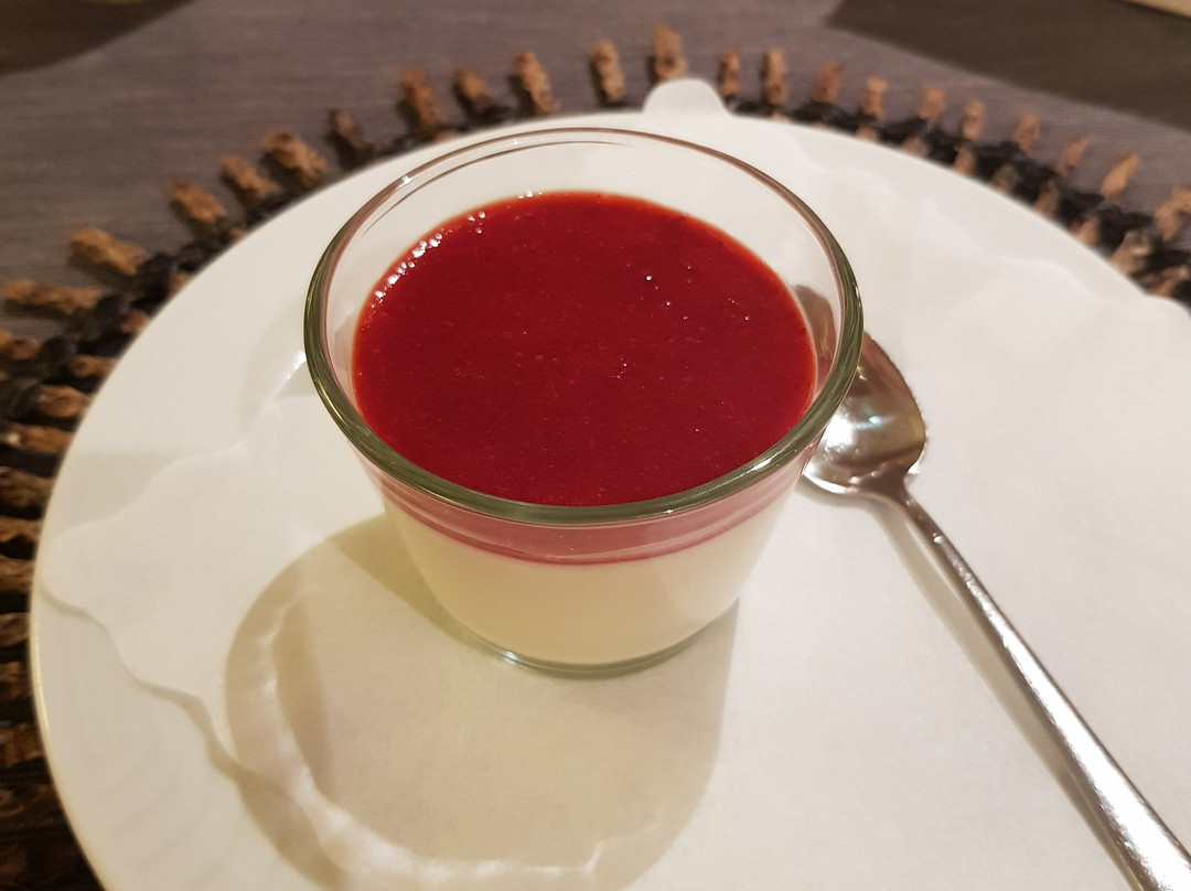 麦斯米兰酒店主图