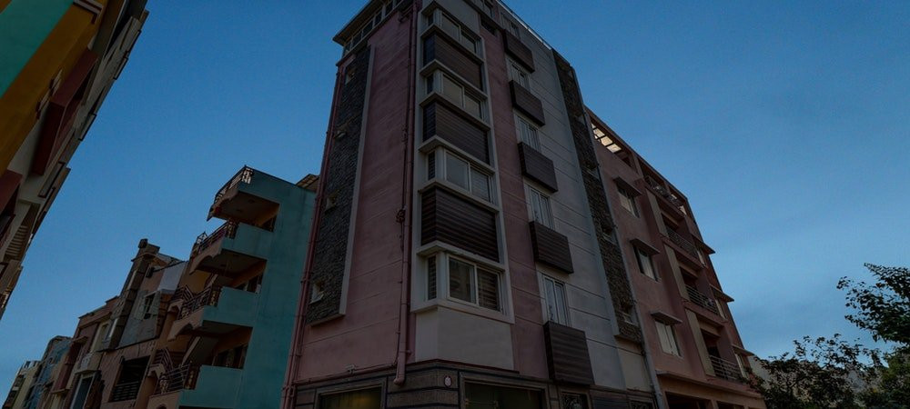 Oyo 4428 Central Platinum Suites主图