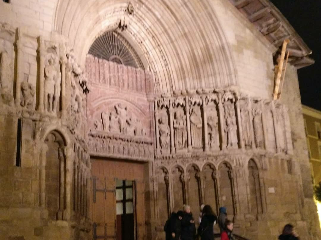 Iglesia de San Bartolome-洛格罗尼奥必去景点