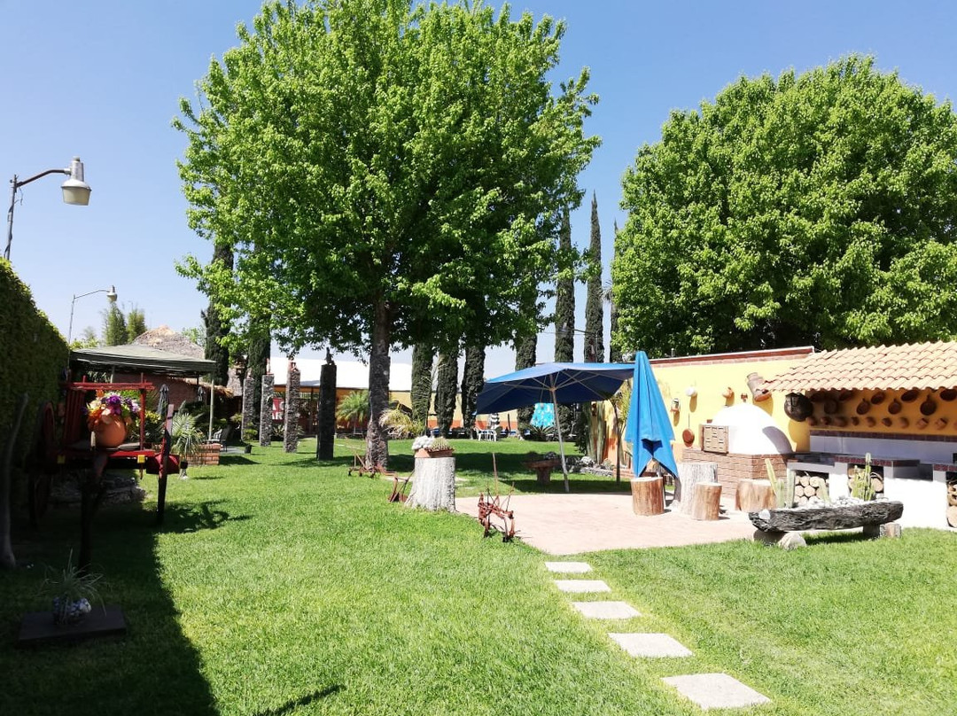 Hotel La Estancia Temazcal主图