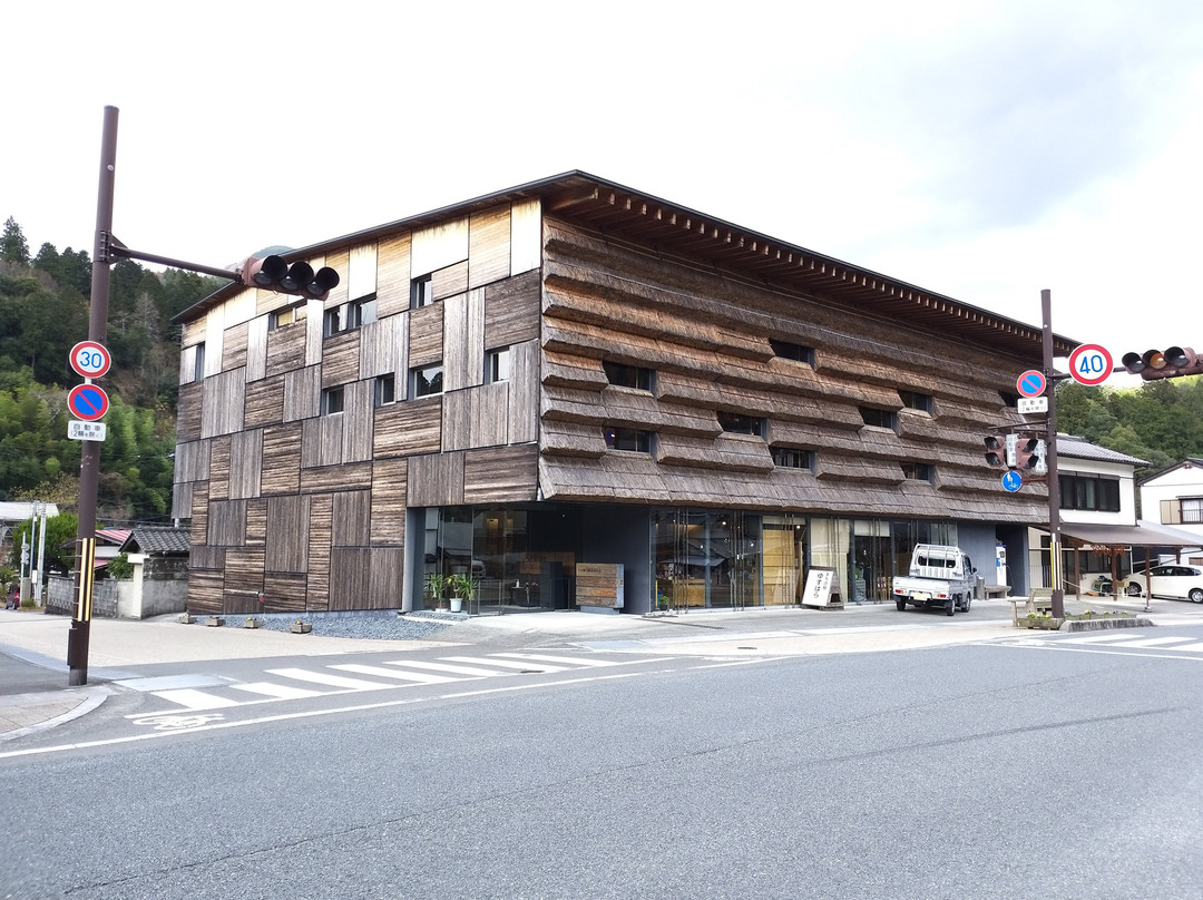 云之上之酒店主图