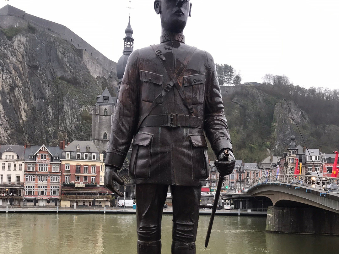 Charles de Gaulle Statue-迪南必去景点