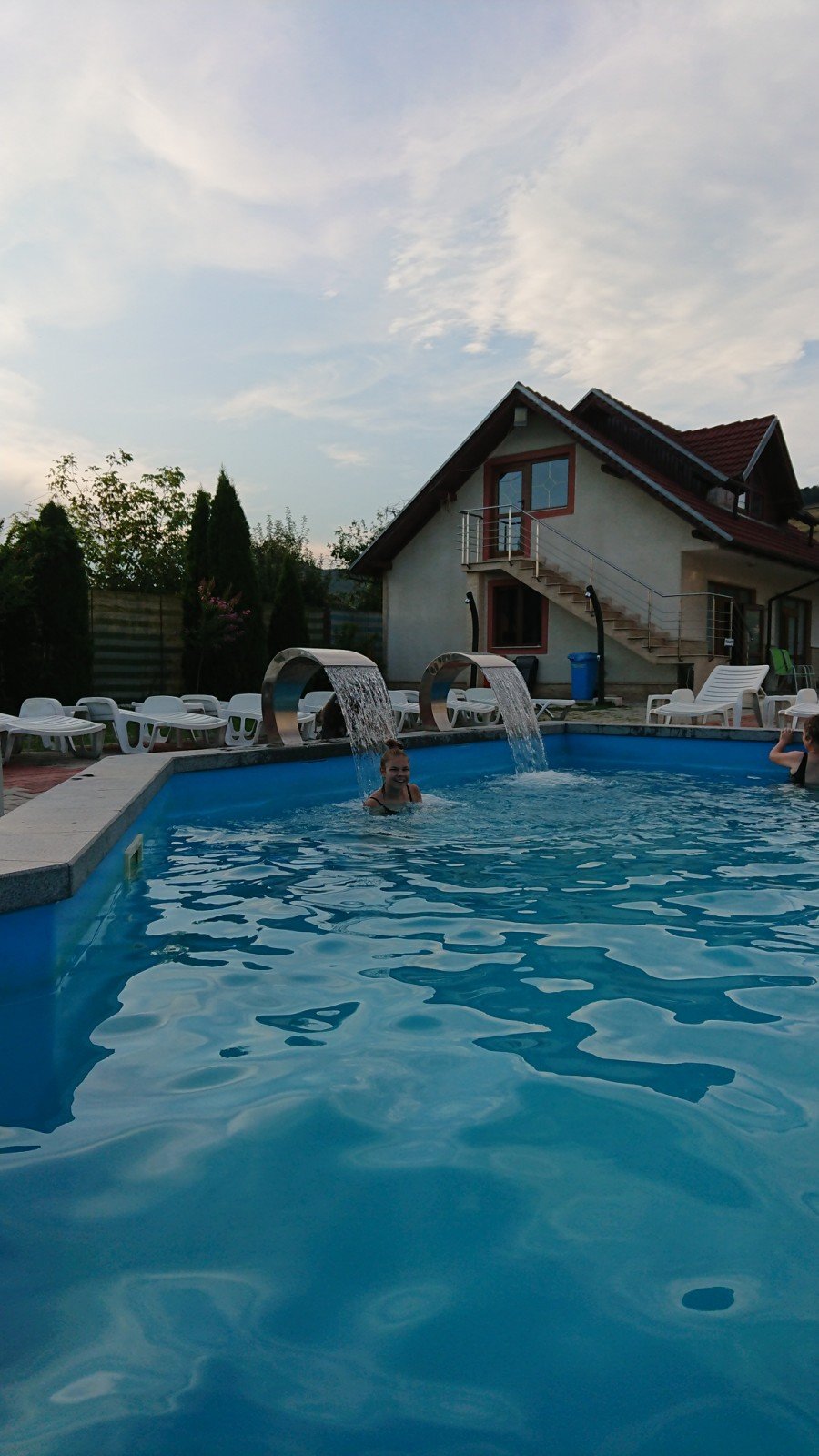 Pension Eva-泳池