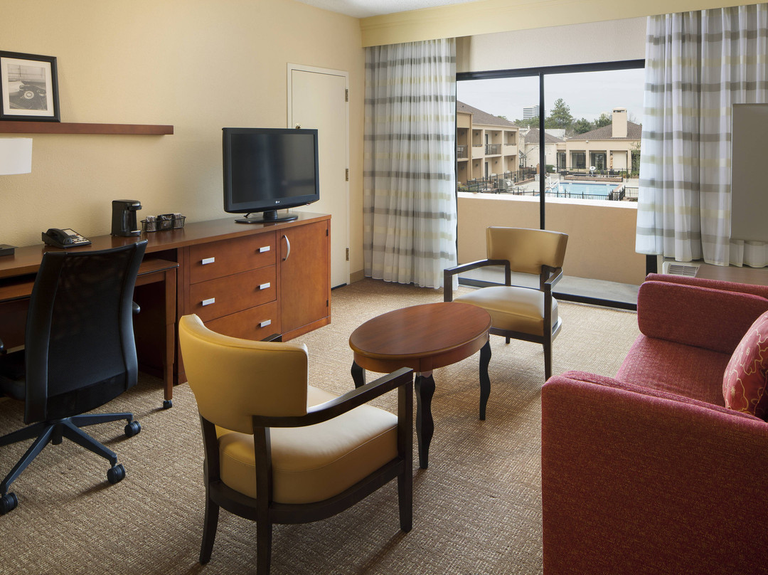 伯明翰胡佛万怡酒店主图