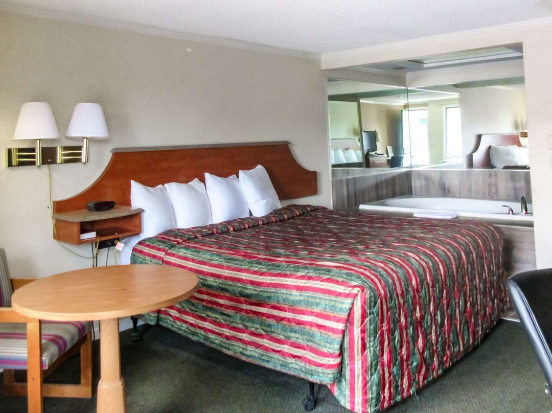 Days Inn by Wyndham Liverpool/Syracuse主图