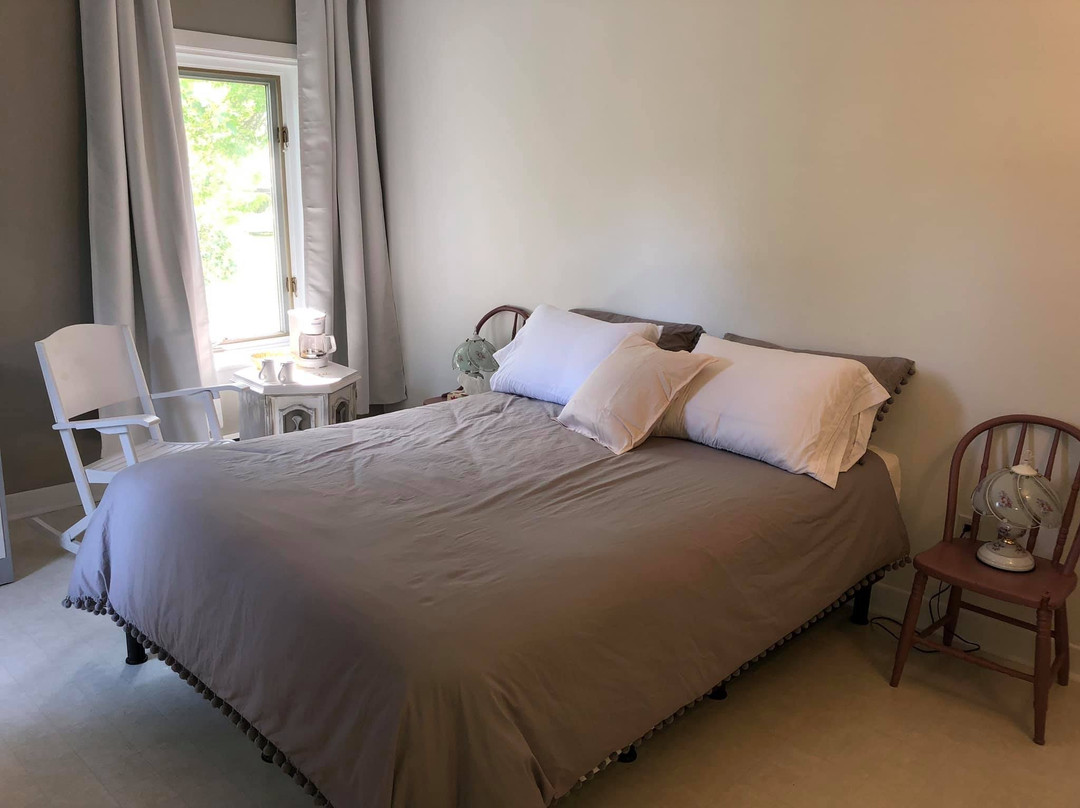 L'Exception - Auberge Cafe Resto主图