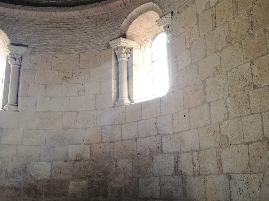 Monasterio de San Pedro de las Duenas景点图片