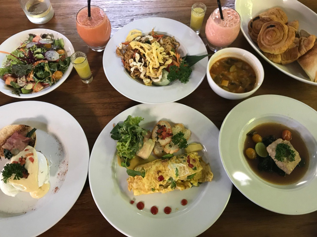 圣泰别墅酒店主图