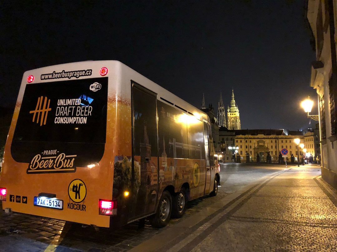 Beer Bus Prague-布拉格必去景点