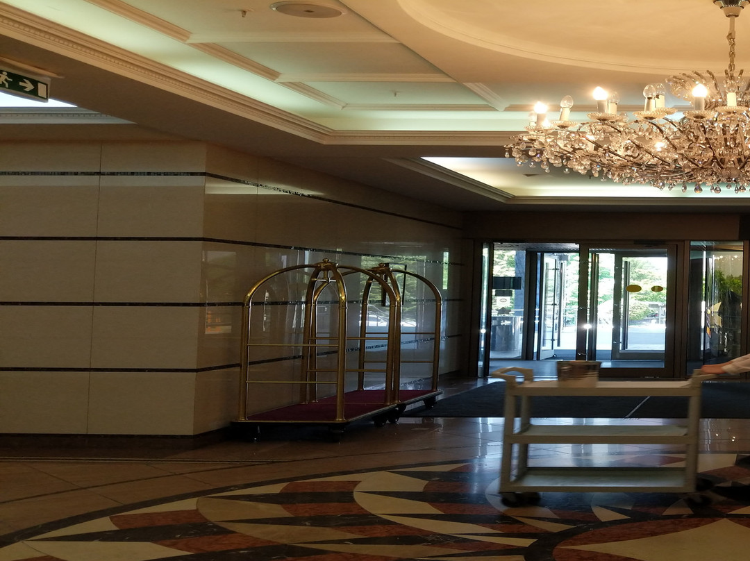 River Park Hotel主图