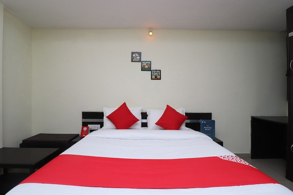 OYO 30715 Shakti Palace主图