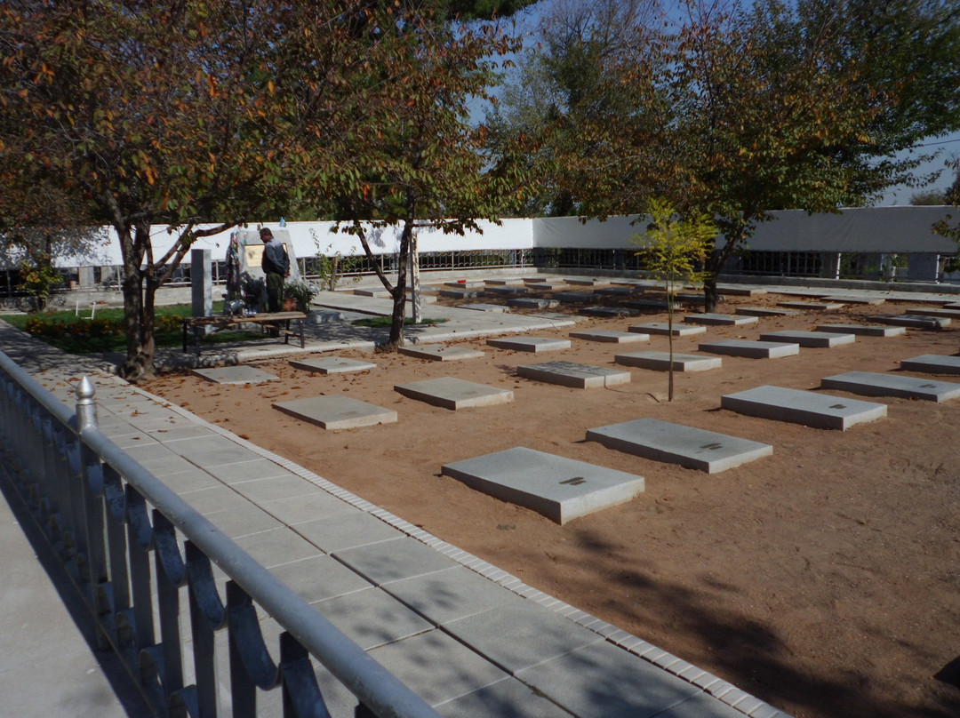 Japanese War Graves Tashkent景点图片