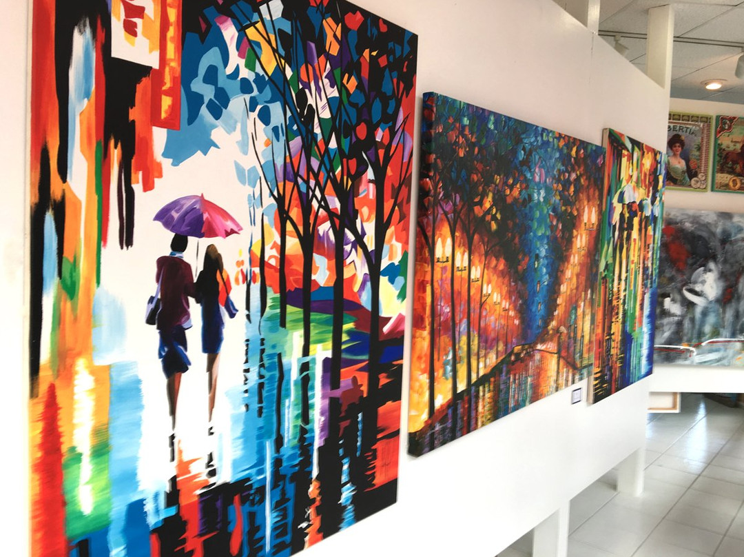 Kennedy Gallery/Cayman Fine Art,Framing & Printing