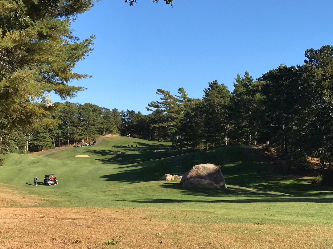 The Brookside Club景点图片