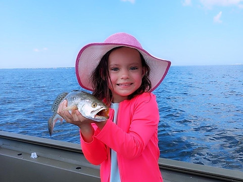 Destin's Boggy Bayou Inshore Charters-圣罗萨海滩必去景点