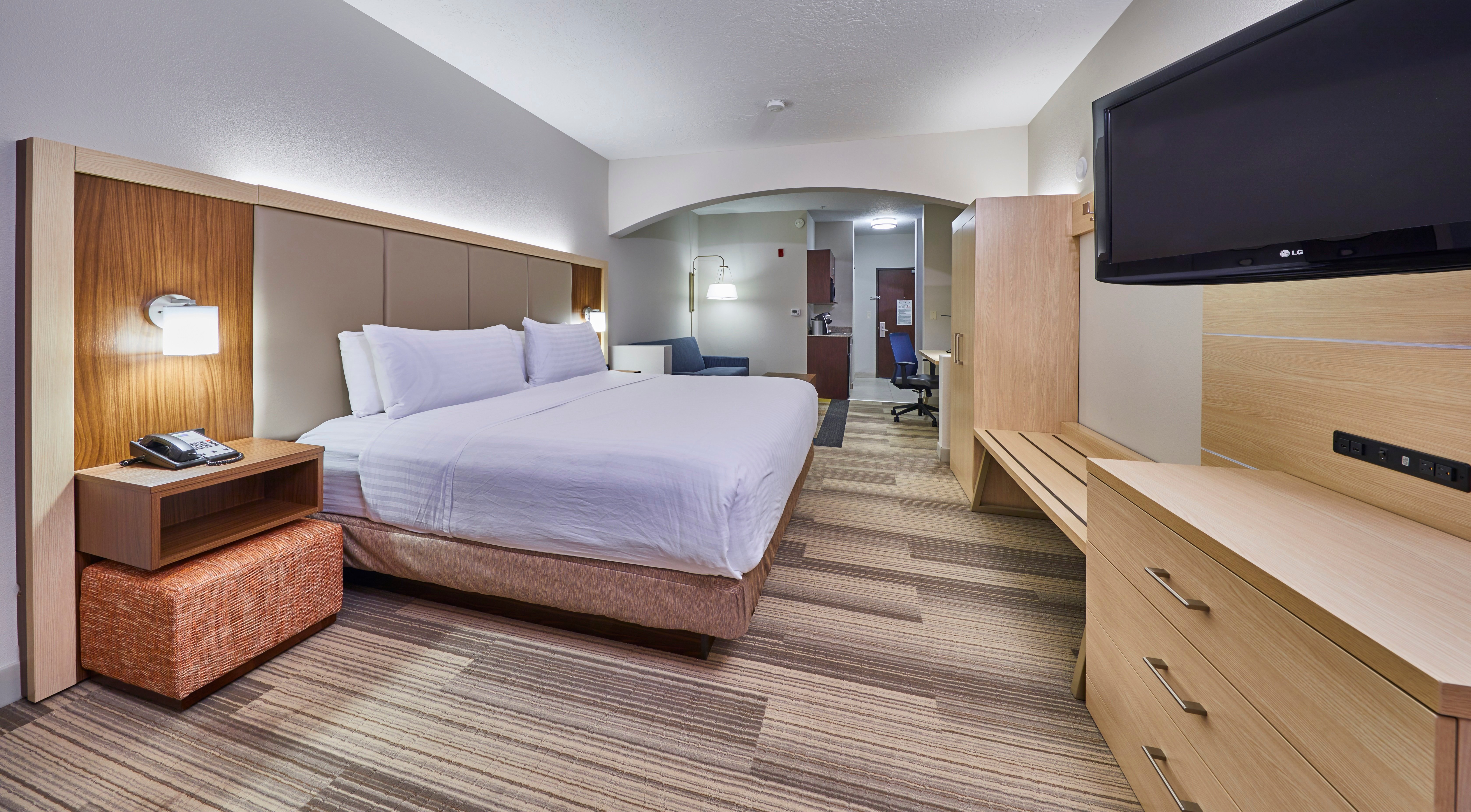 Holiday Inn Express & Suites Medford-central Point By IHG-官方